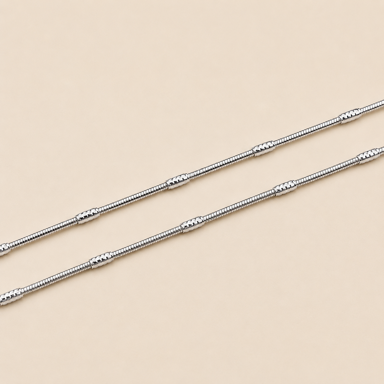 Silver Minimalist & Sleek Anklet for Her