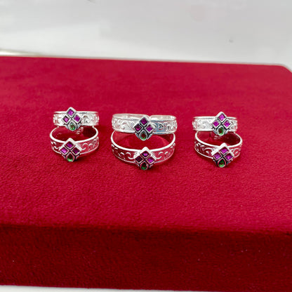 Ox. Cut Stone Angutha-Bichhiya Set