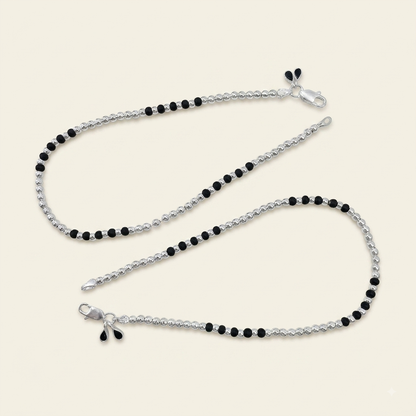 Silver Black And Silver Beads Stylish Anklet