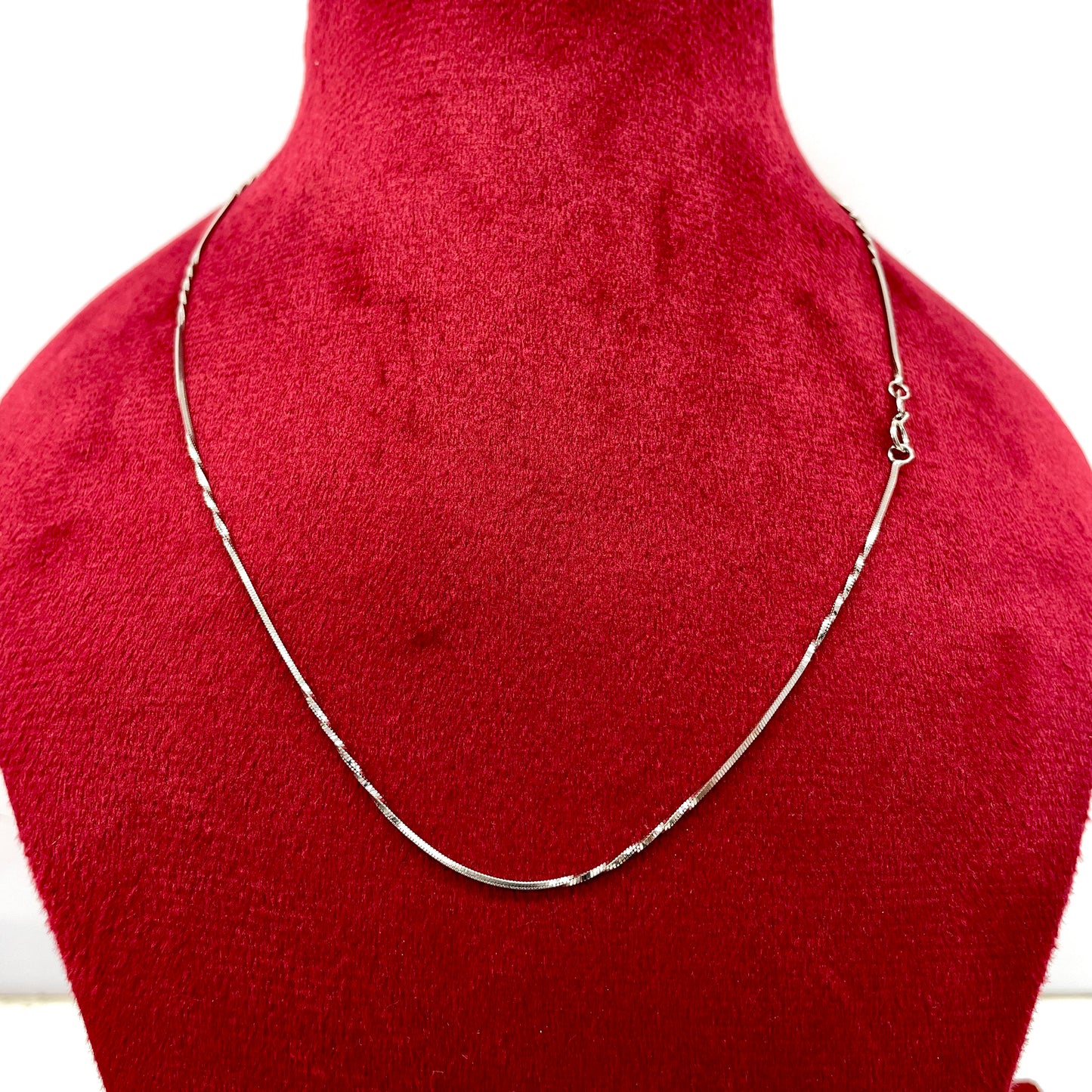92.5 Pure Silver Rhodium Ladies Chain- Twisted Design - Stylish and Minimal