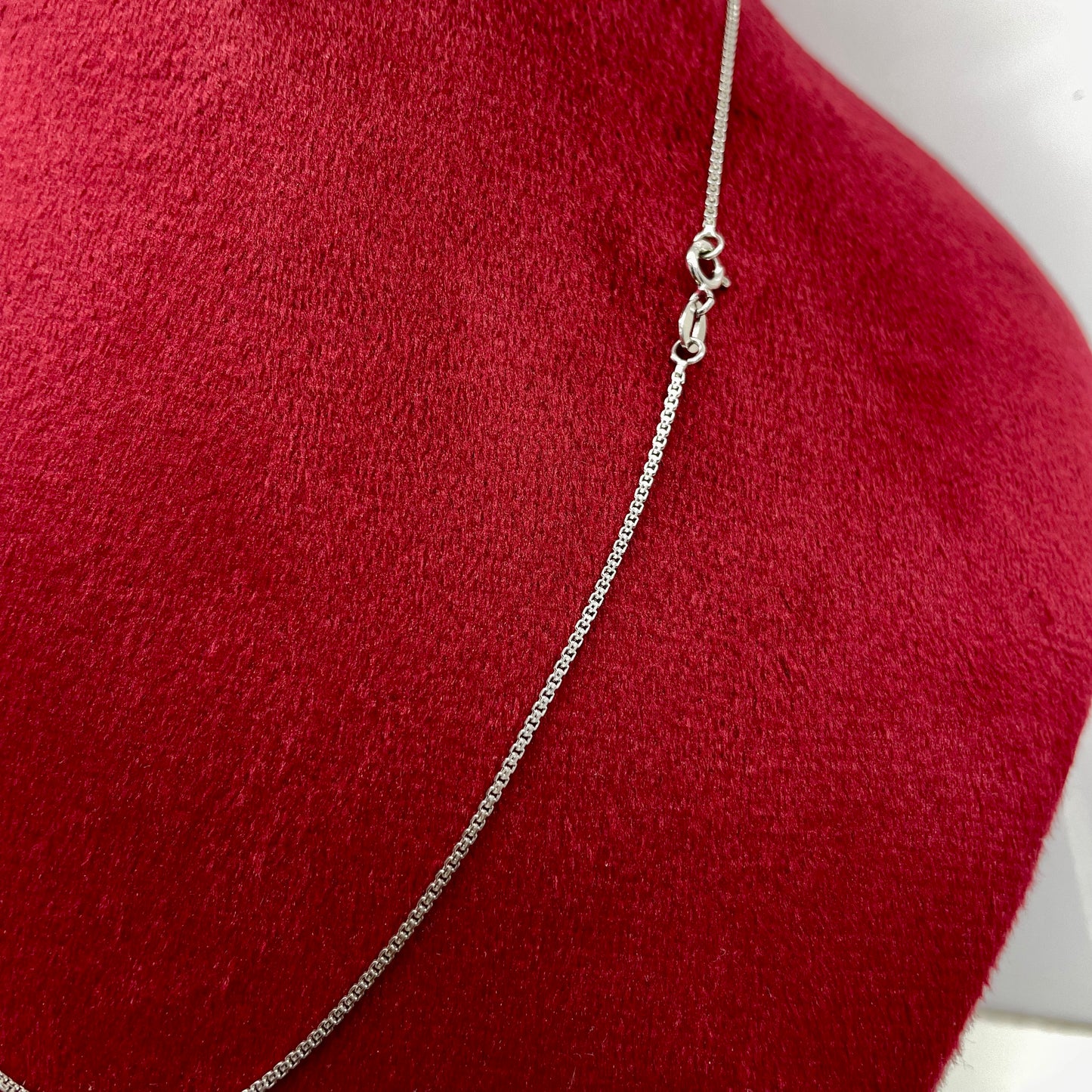 92.5 Pure Silver Rhodium Ladies Chain-Box Chain-Premium and Minimal