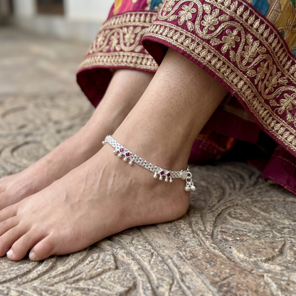 Silver Flat Style Anklet with Ruby Stones